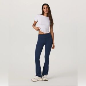 Women’s Vuori Pose Fitted Tee (Small)